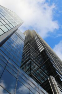 格安SIMを家族でシェアする場合、何GBが必要なのか？