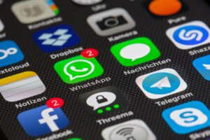 povoのモバイルネットワーク設定はどうする？